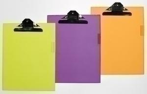 CARPETA con PINZA PORTABLOCS IBERPLAS PVC Fº COL.SURT.(pinza gigante)